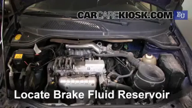 2000 Renault Scenic Megane 1.6L 4 Cyl. Brake Fluid Check Fluid Level